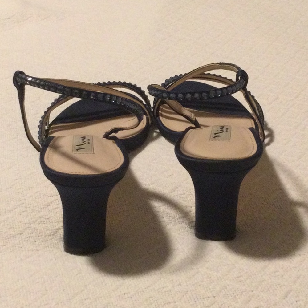 Nina dark navy heels - Picture 2 of 5